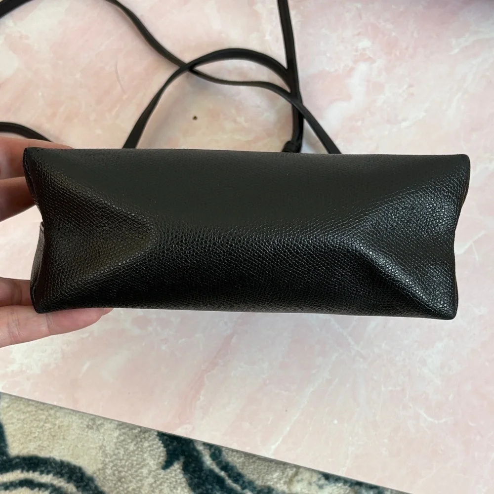 Furla Elegant Black Pebbled Leather Crossbody Bag